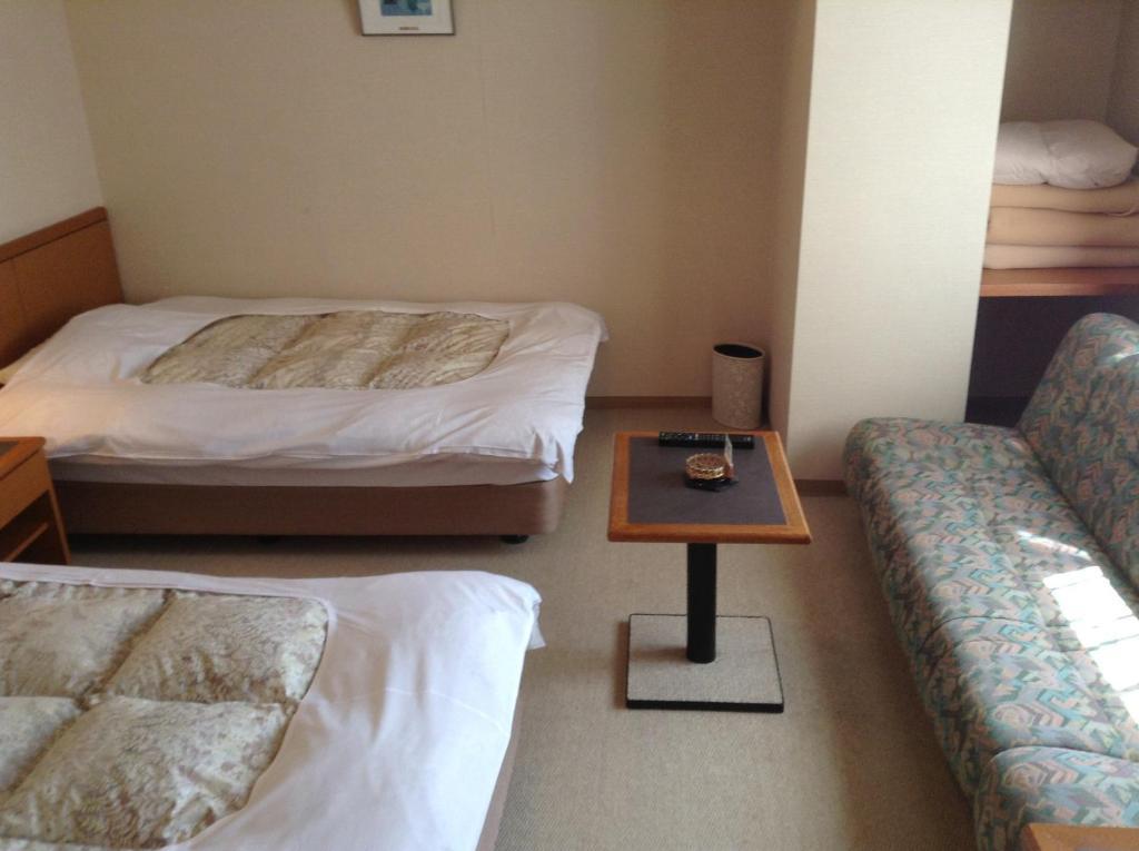 Bergtour Marukita Hotell Hakuba Eksteriør bilde